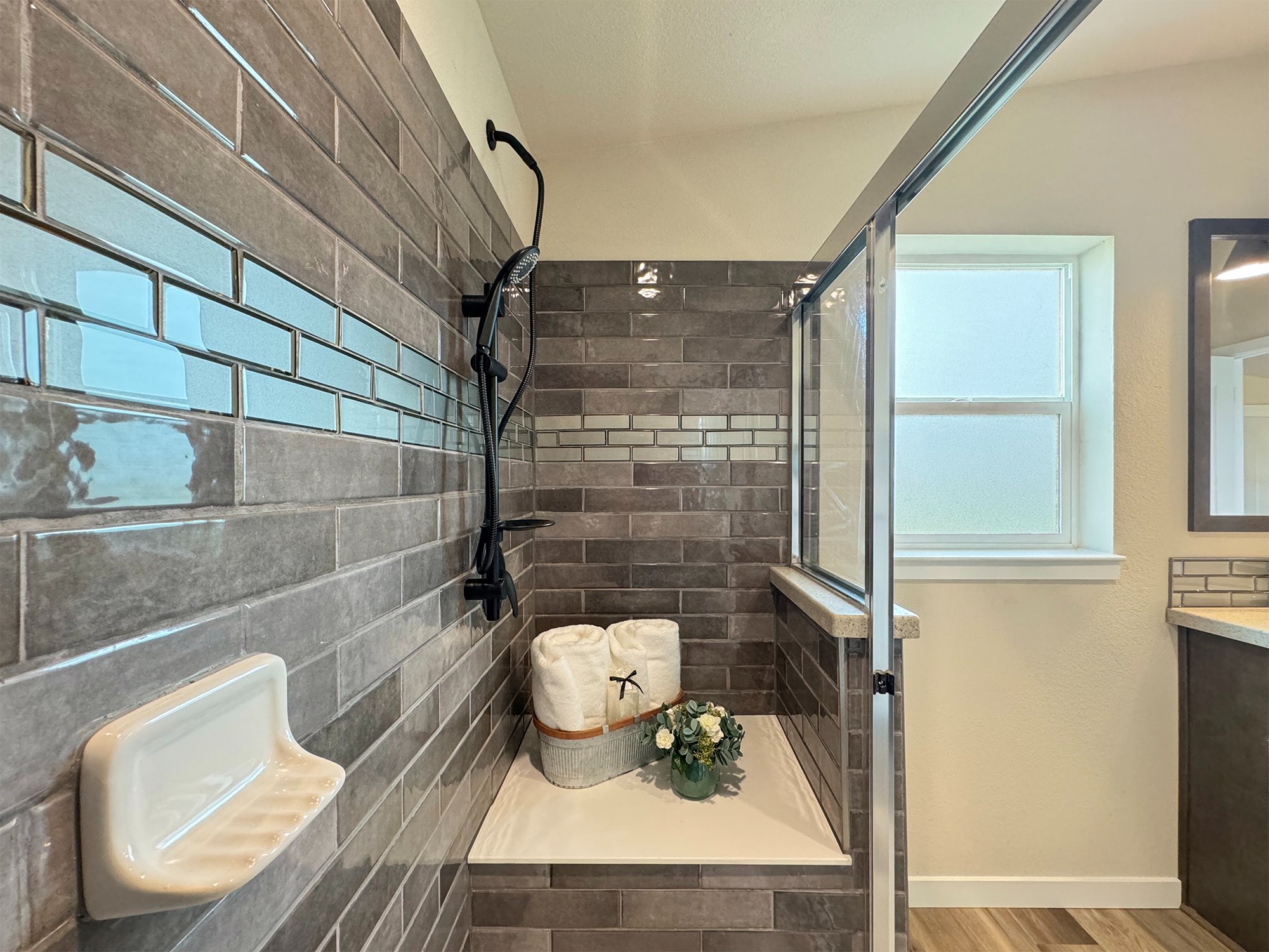 stylish shower with built in bench at lavender meadows in sequim wa